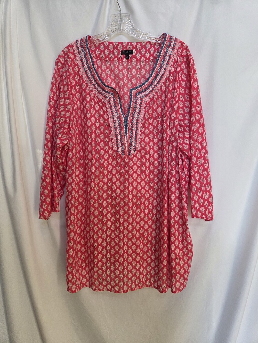 Talbots Pink/White Patterned Tunic with Embroidered V-Neck Size 2X